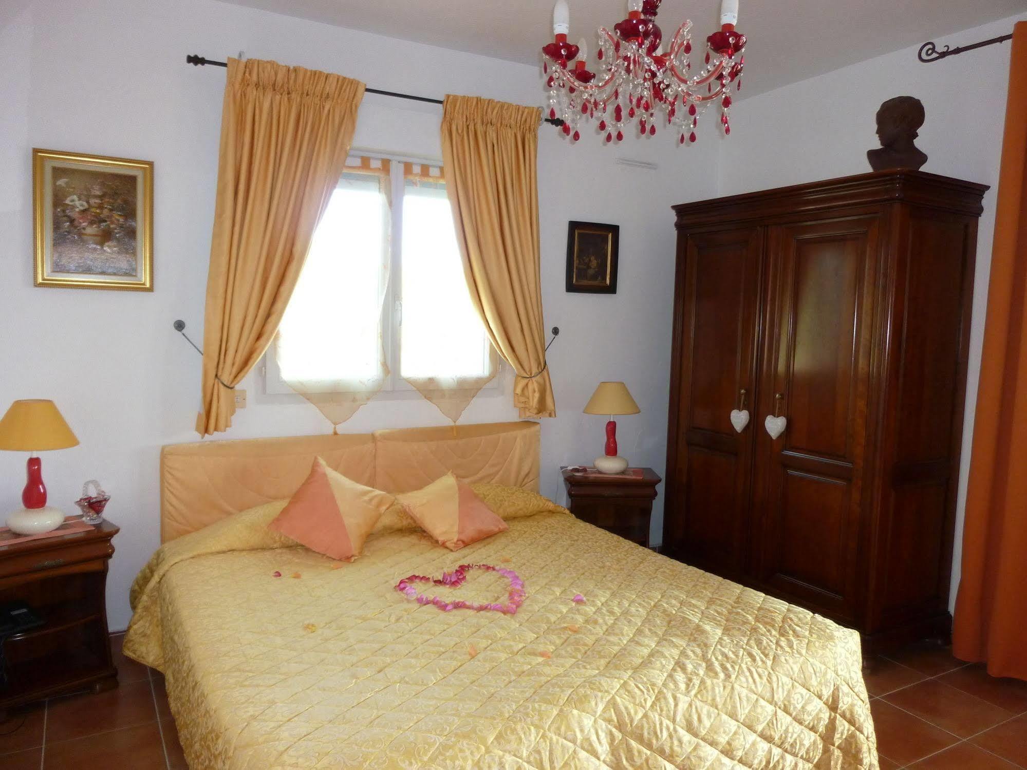Hotel Martinengo Sainte-Maxime Ngoại thất bức ảnh