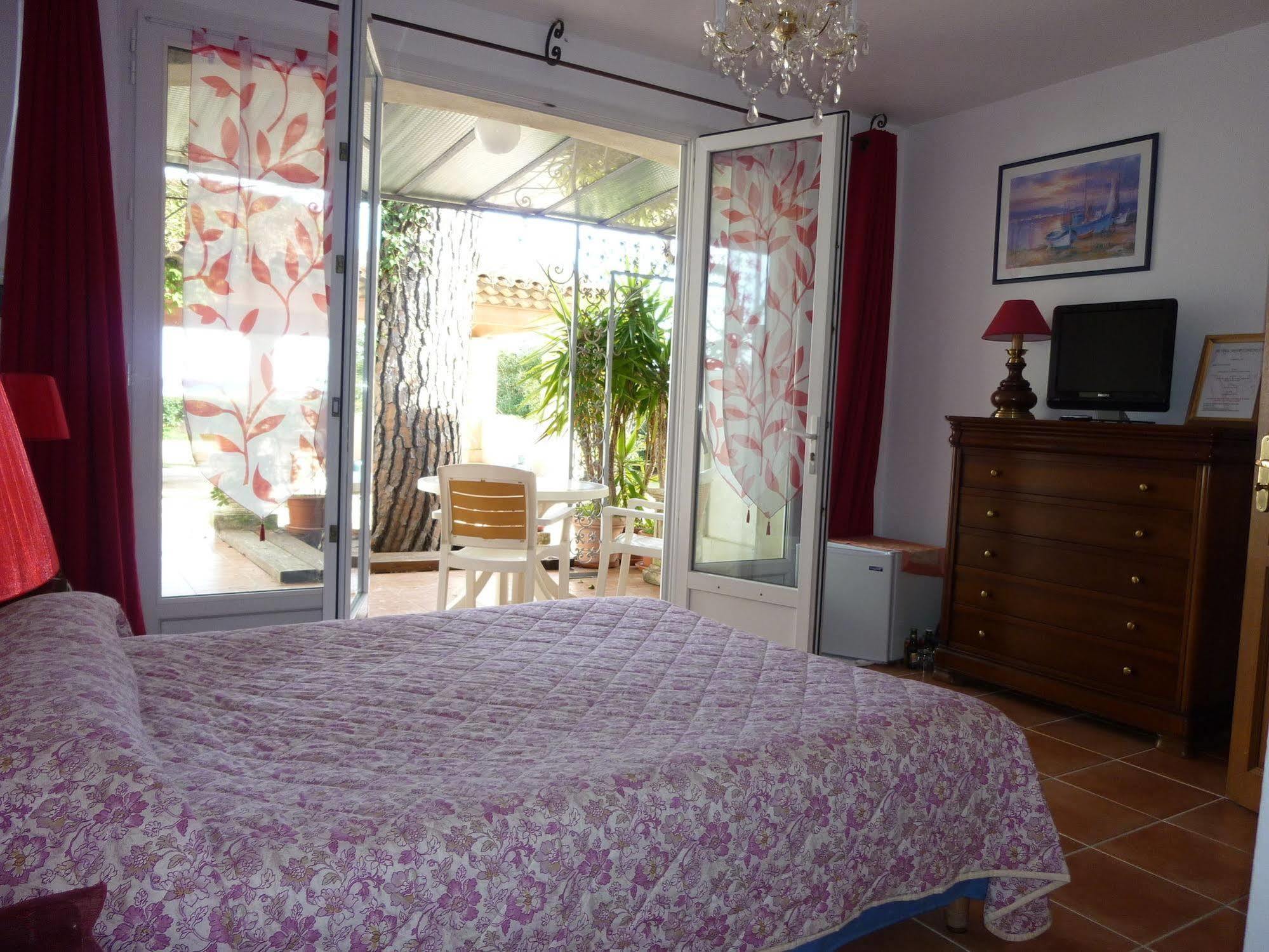 Hotel Martinengo Sainte-Maxime Ngoại thất bức ảnh