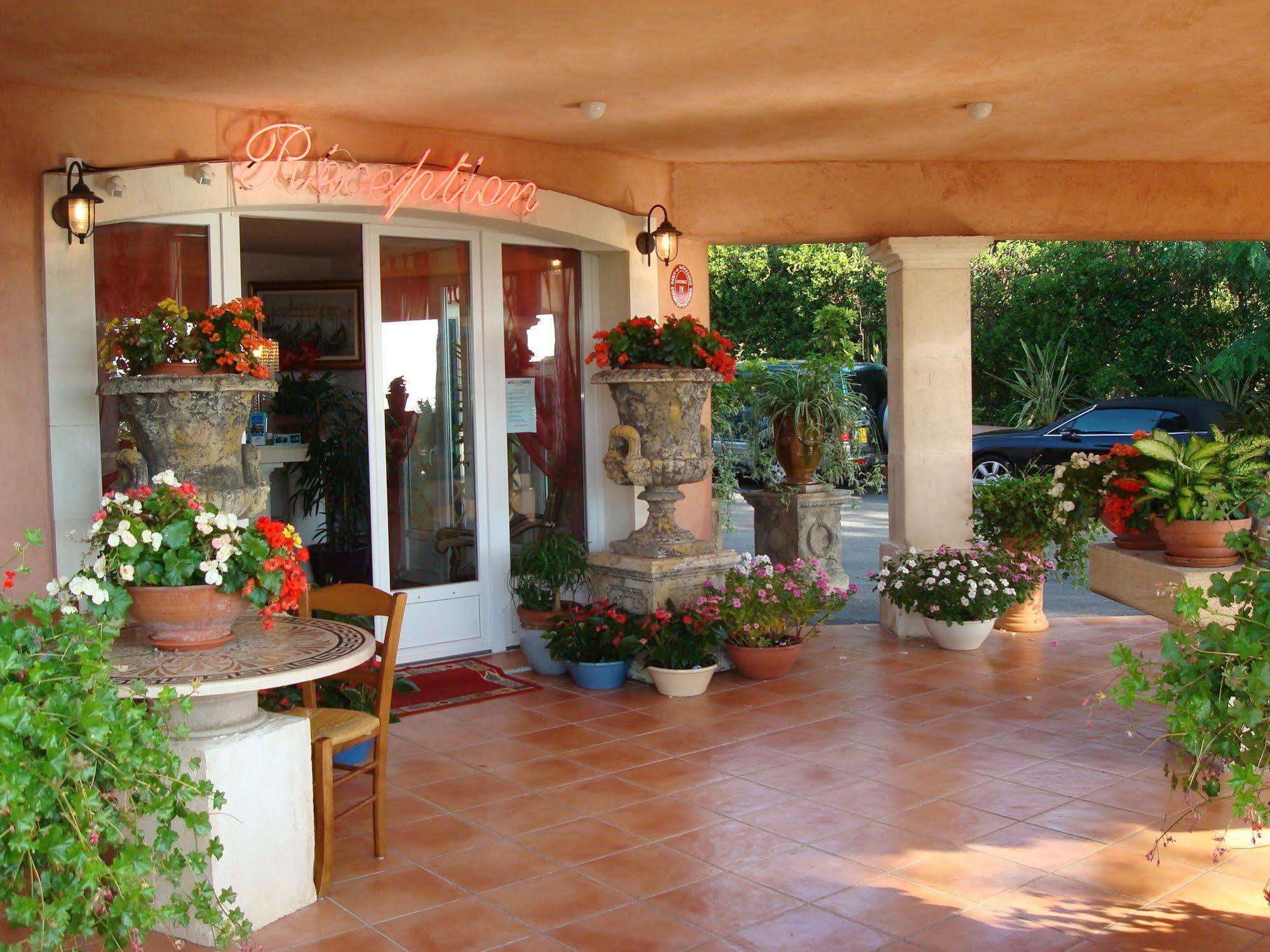 Hotel Martinengo Sainte-Maxime Ngoại thất bức ảnh