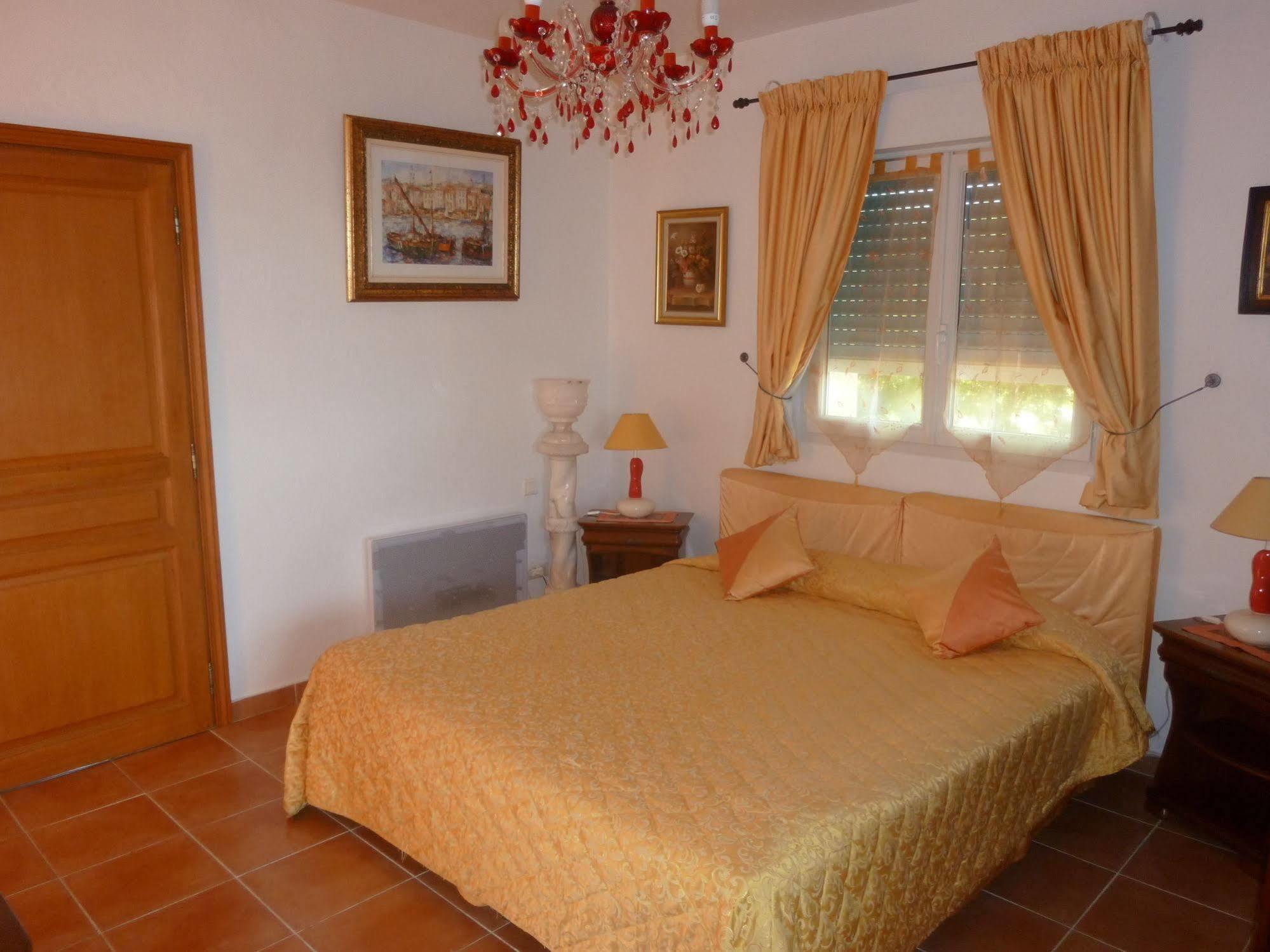 Hotel Martinengo Sainte-Maxime Ngoại thất bức ảnh