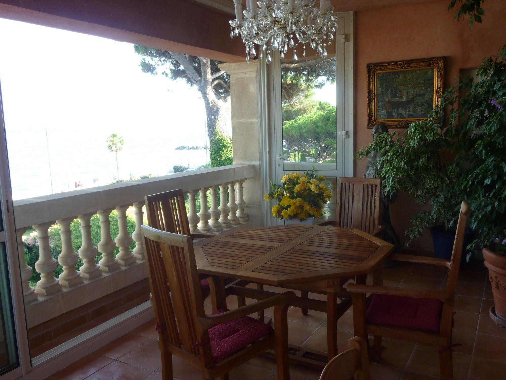 Hotel Martinengo Sainte-Maxime Ngoại thất bức ảnh